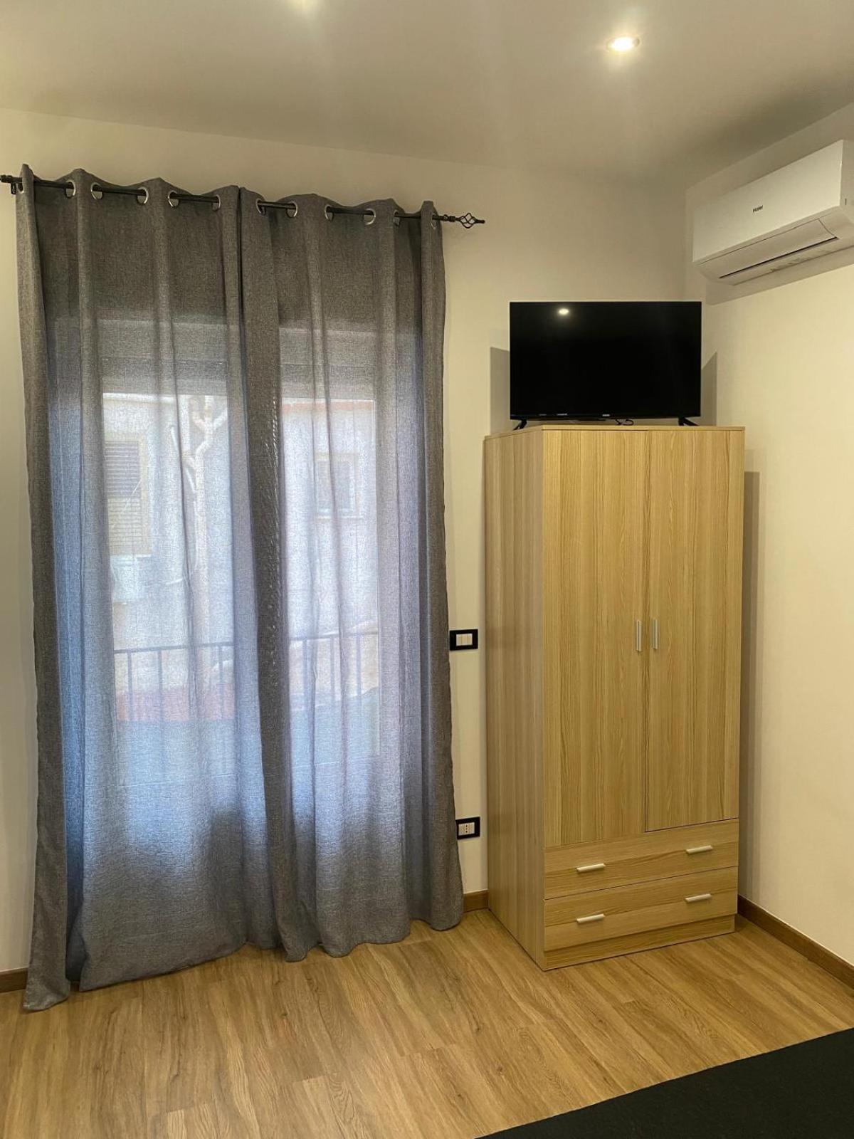 Di Fronte Zisa Apartment Palermo Exterior foto